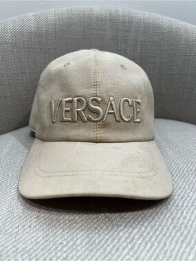 NWT Versace hat